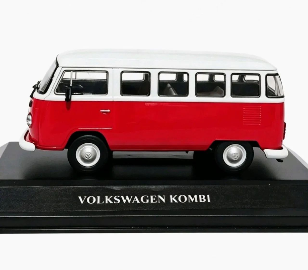 Miniatura Volkswagen Kombi Customizada  - Foto 3