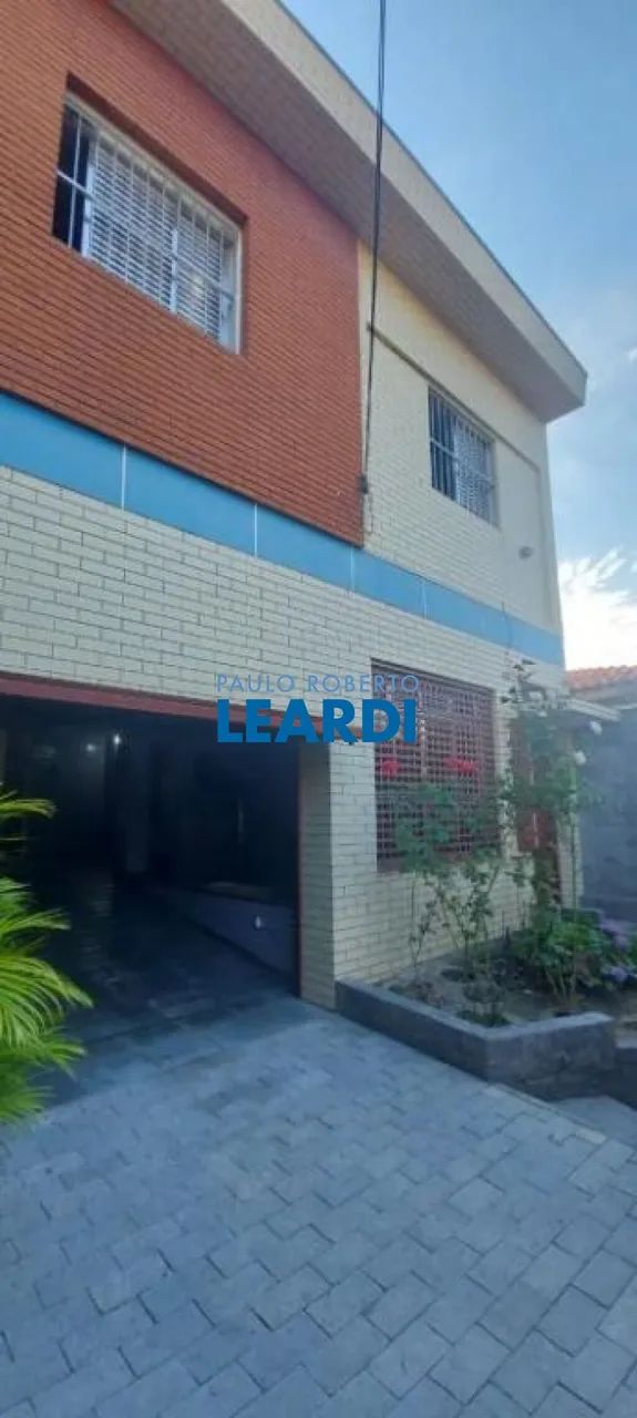 CASA ASSOBRADADA - POMPEIA - SP