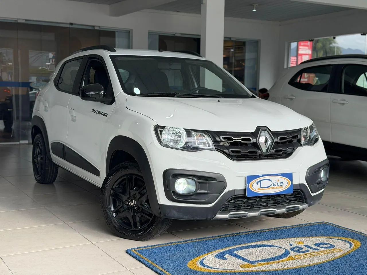 Renault Kwid Outsider 1.0 Flex 12V 5P Mec. 2022