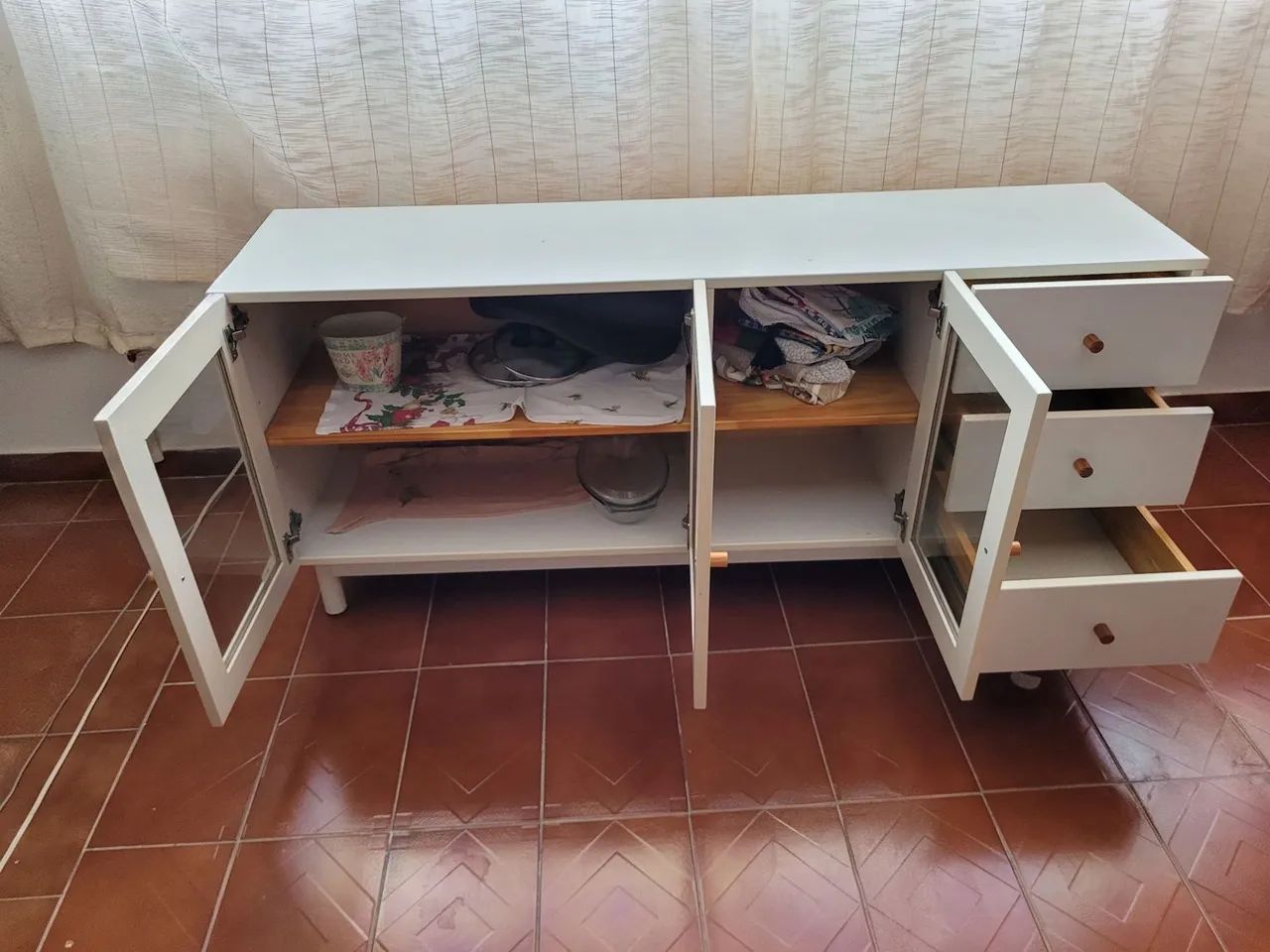 Buffet Branco Madeira Maciça  - Foto 2