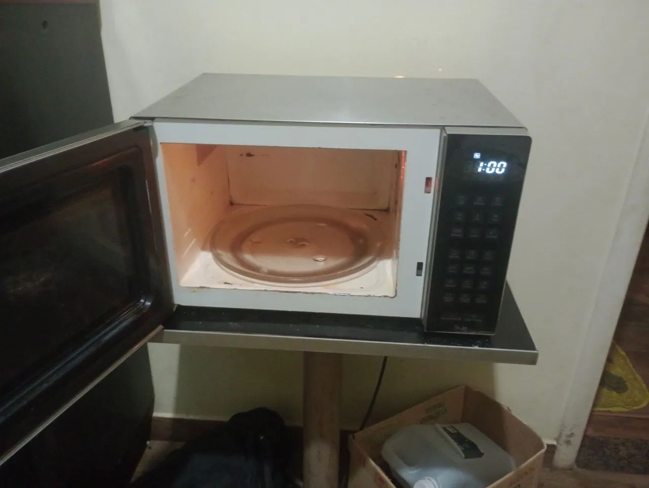 Estou vendendo um micro ondas mas aceito proposta  - Foto 2