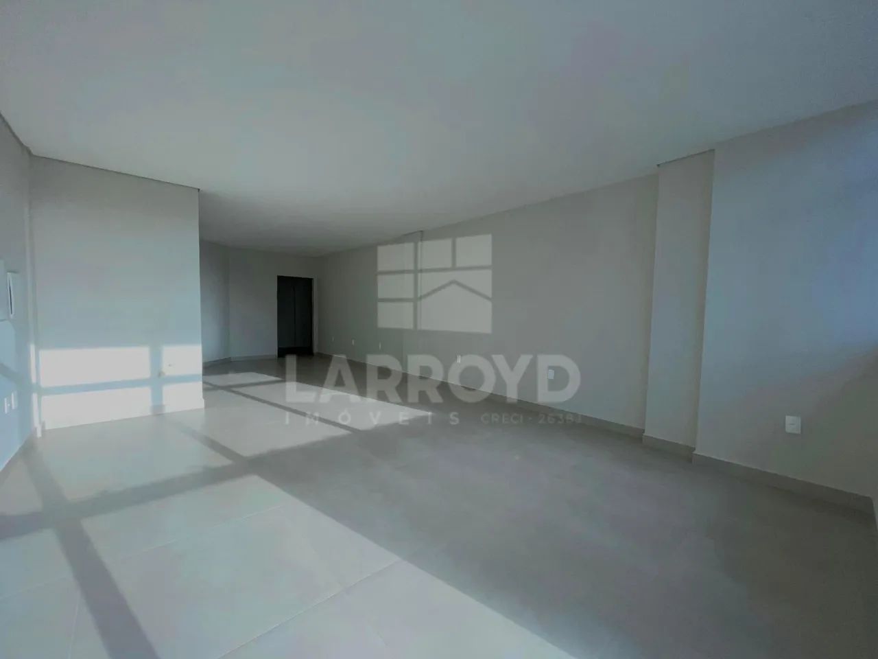 Sala comercial para aluguel no Edifício Diamond Business Center - Foto 3