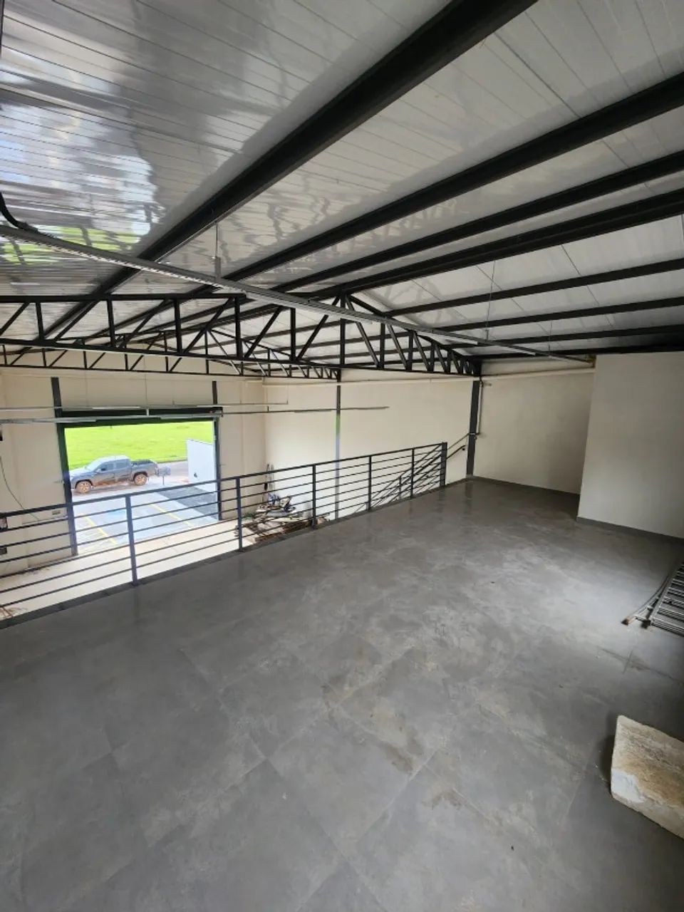 GALPÃO COMERCIAL - 200m² - UBERLÂNDIA - Foto 3