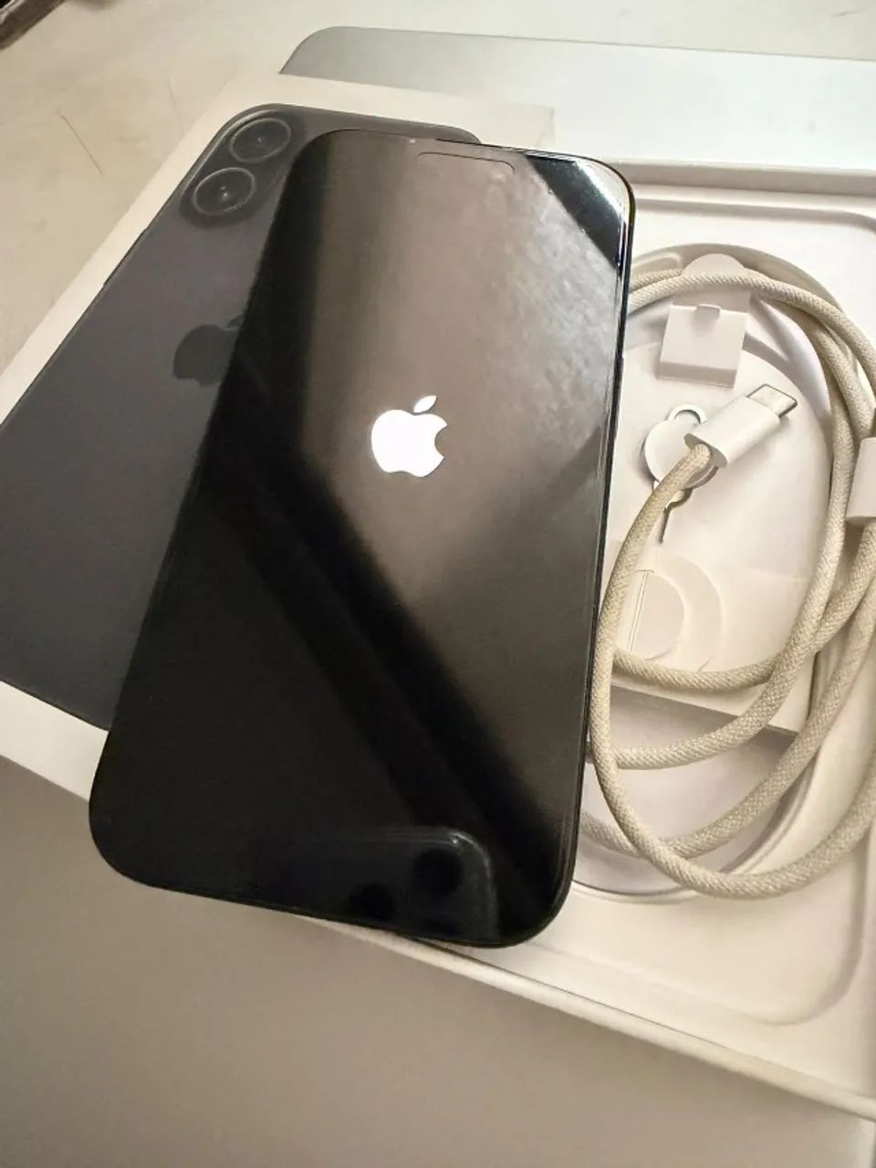 iPhone 16 256GB Black - Foto 3