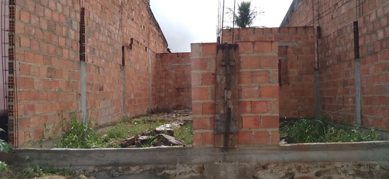 Terreno com a casa em fase de bater a laje - Foto 2