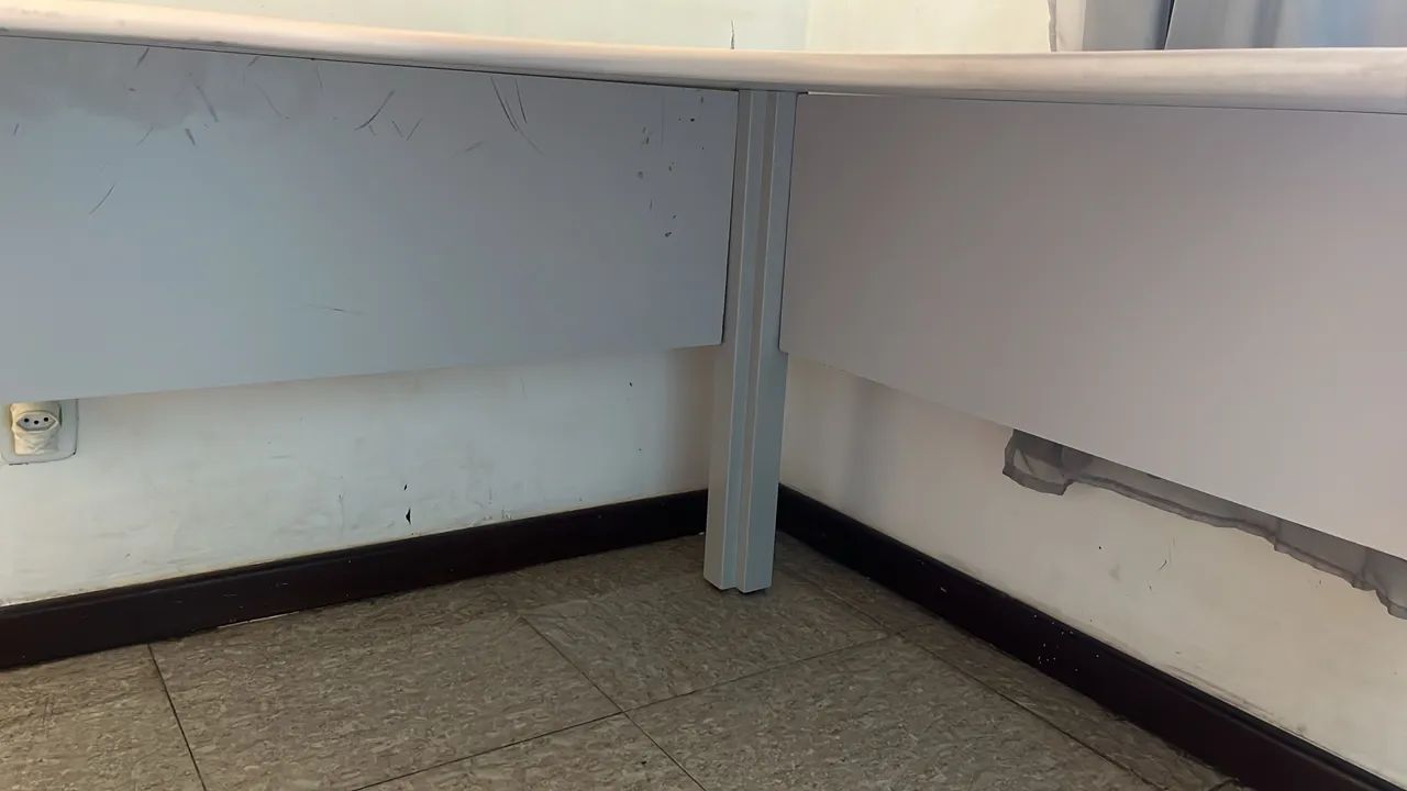 Mesa de canto escritório  - Foto 2