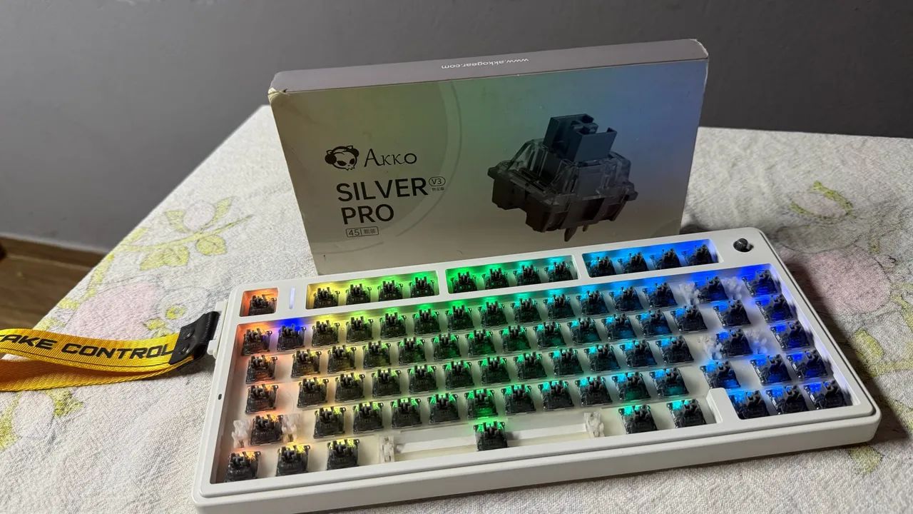 Teclado Aula F75 + Switch Akko Silver V3 - Foto 3