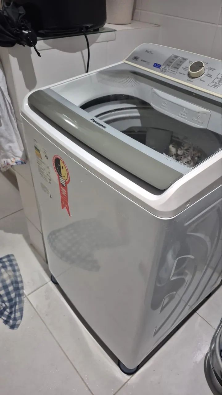 Máquina de lavar Panasonic 14 kl estado de nova - Foto 2