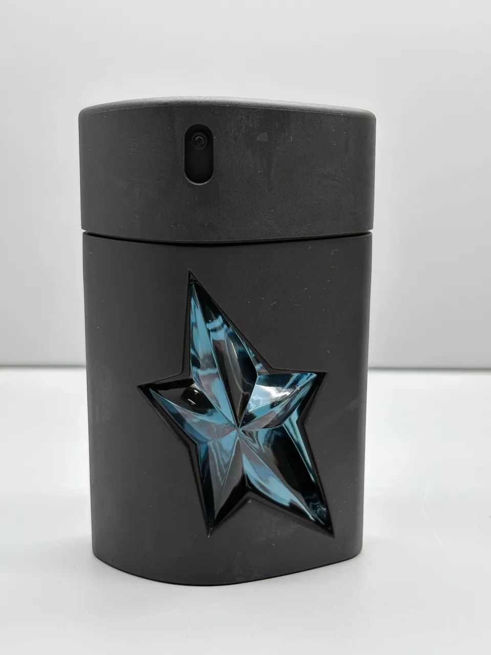 Angel Mugler  - Foto 2