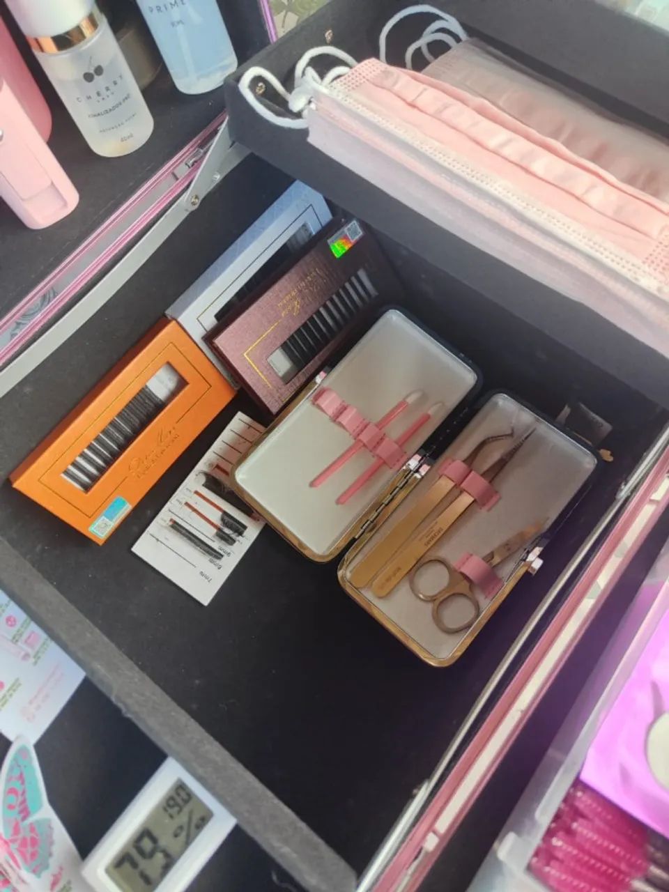 Kit Completo para Extensão de Cílios - Praticamente Novo - Foto 4