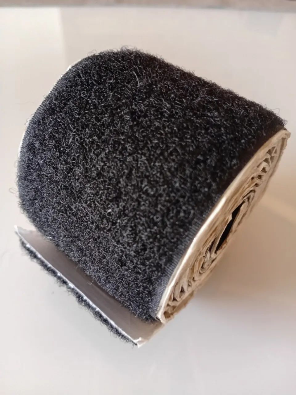 Velcro Auto Adesivo lado Femea C/50m por 1.3 Metros Preto - Foto 3