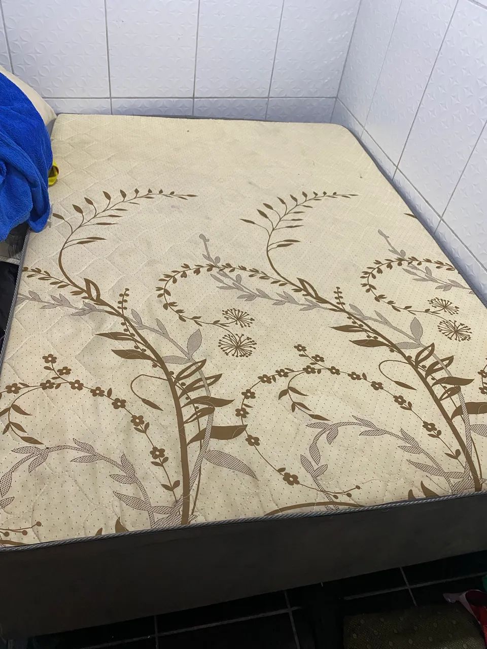 Cama semi nova  - Foto 2