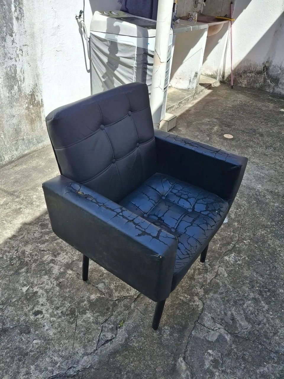 Poltrona de couro usada (Par) - Foto 2