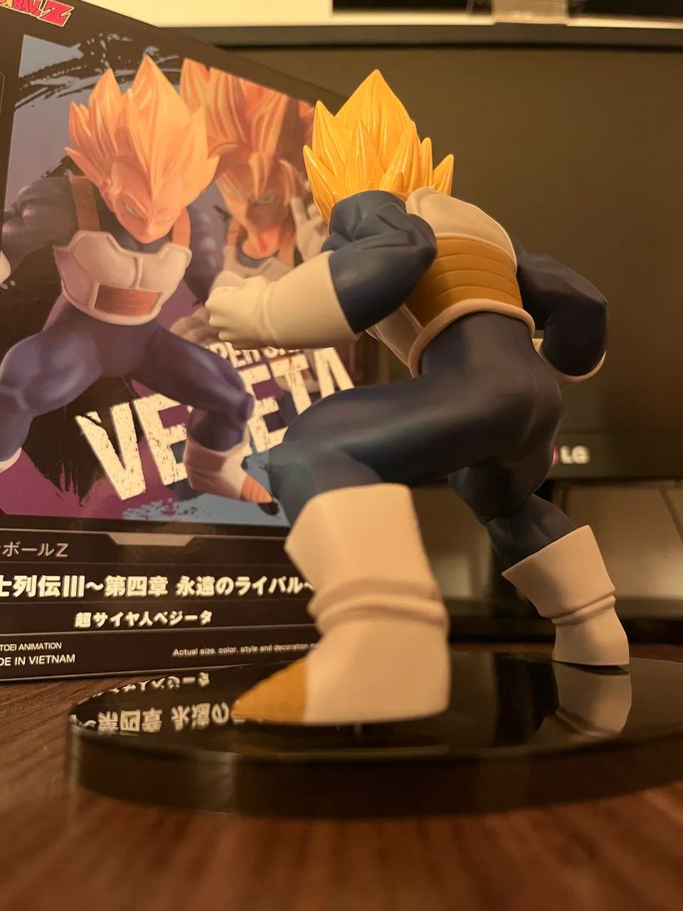 Super Saiyajin Vegeta e Super Saiyajin Goku - Foto 3