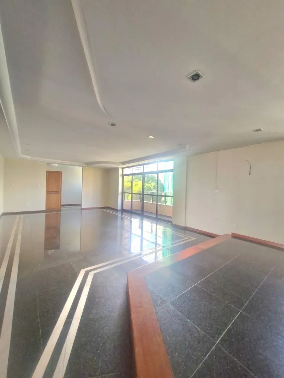 LUMIAR ALUGA | EDIFÍCIO ROMA | 03 SUITES | BATISTA CAMPOS | 190M² | - Foto 5
