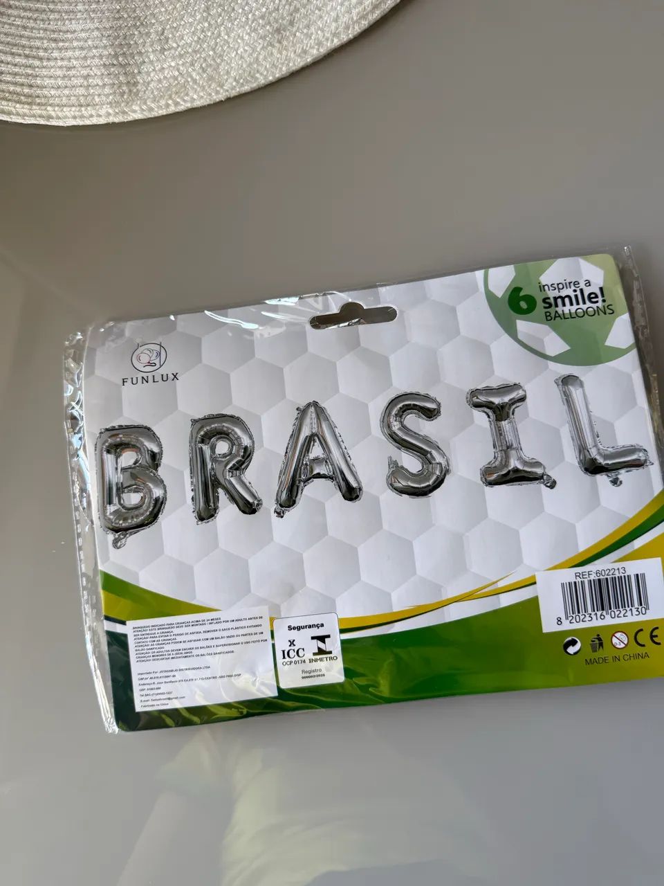 Bolo fake e decoração copa  - Foto 5