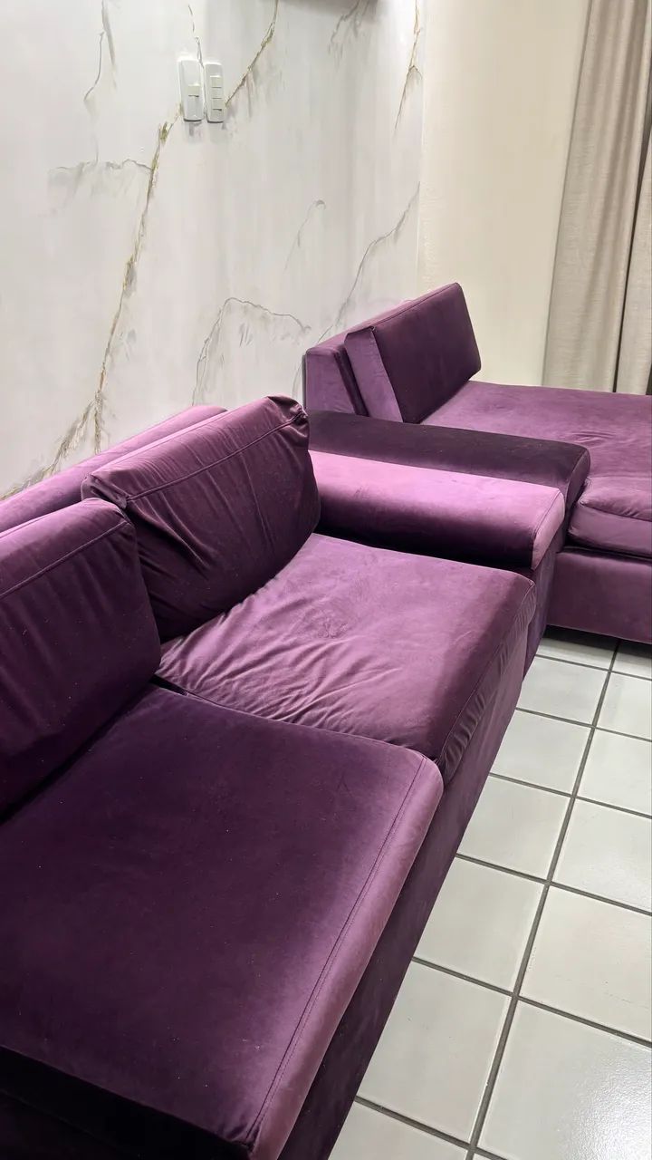 Sofá modulado 3 peças em veludo roxo - Foto 2