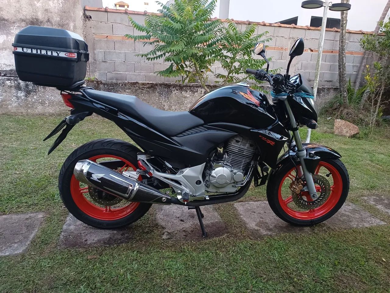 CB 300R  - Foto 3