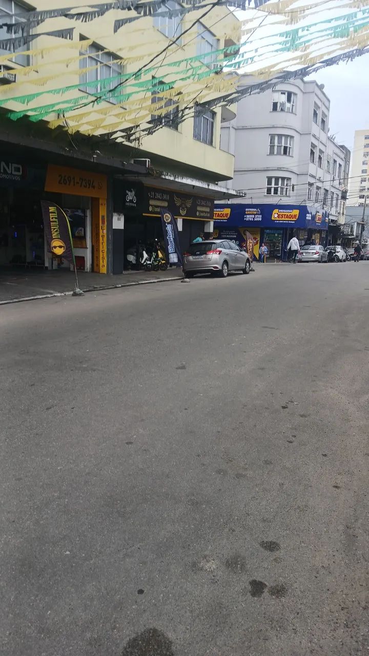Lojas no centro de Nilópolis 