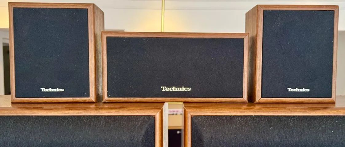 Conjunto Caixas Acústicas Technics SB-A35 - 1994 - Funcionando 100% - Foto 4