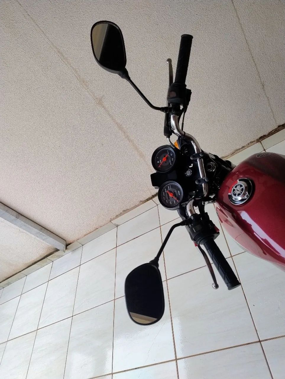 YBR 125  - Foto 5