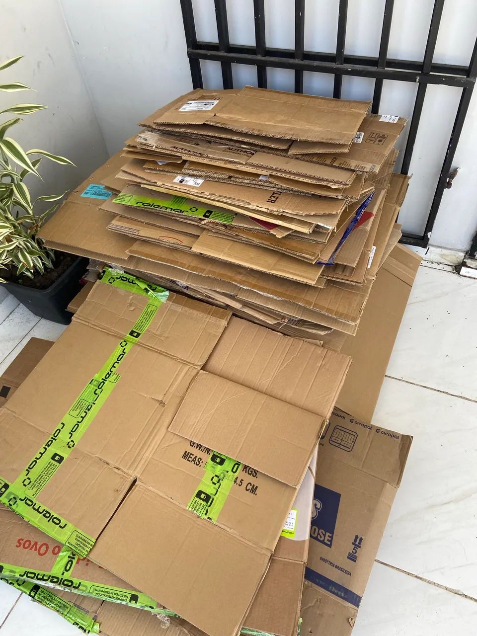 Vendo caixa de papelão  - Foto 3