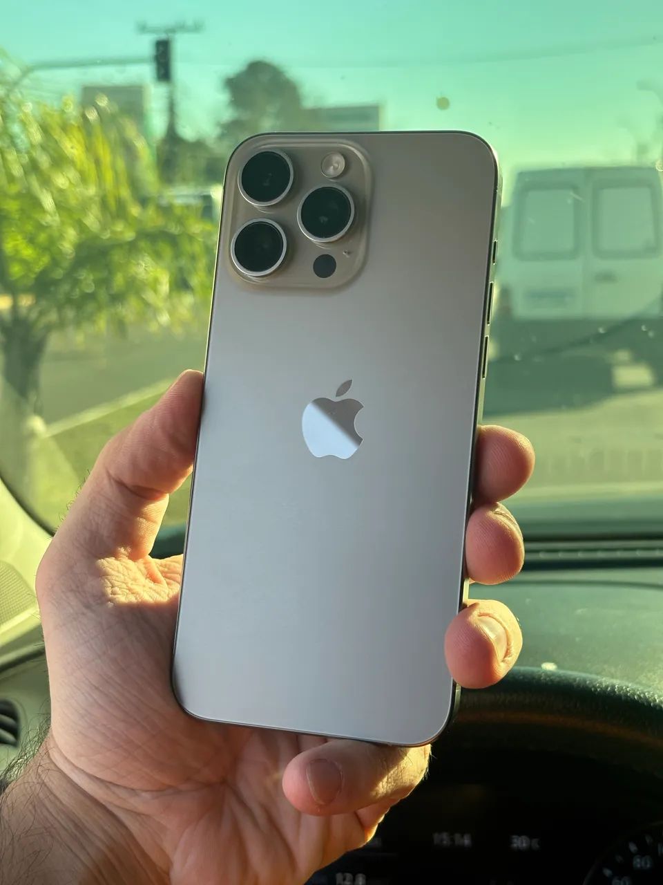 iPhone 15 Pro Max - 256gb - Celulares e Smartphones - São Jerônimo