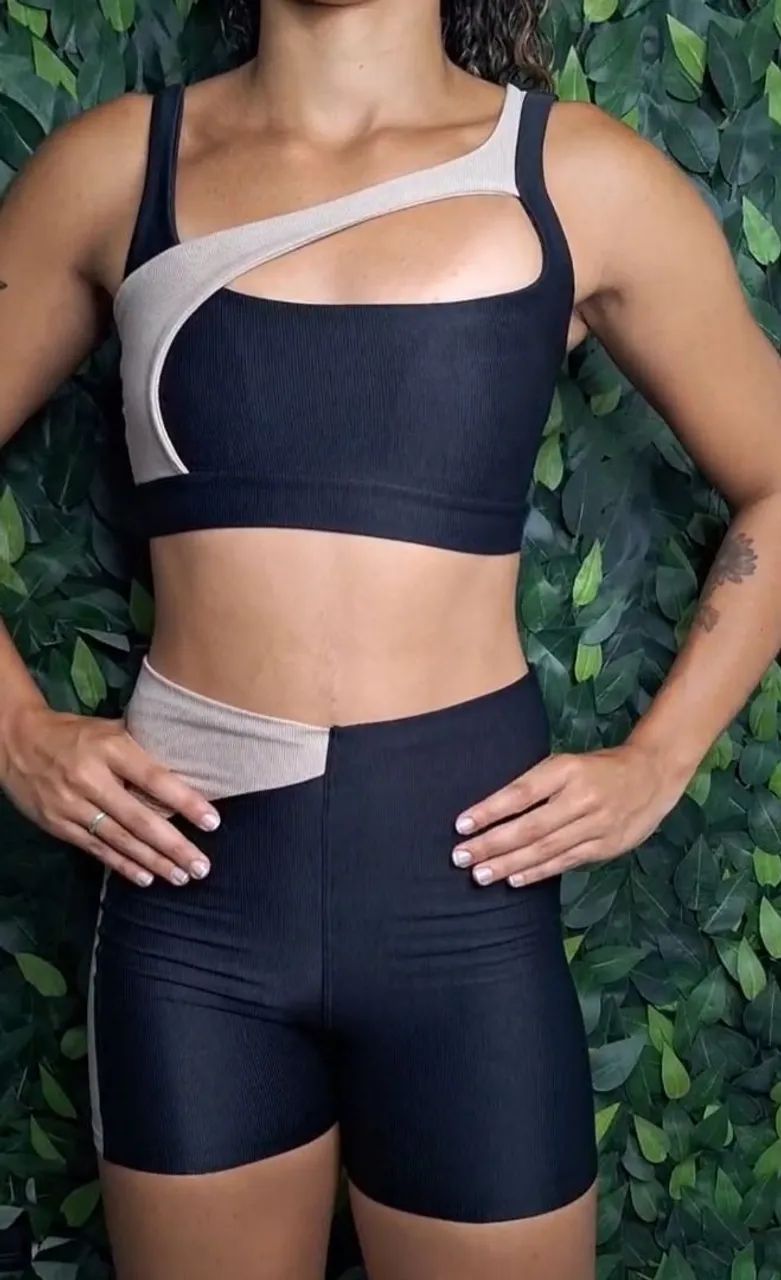 Conjunto Preto com Bege<br>? Canelado de Poliamida ?
