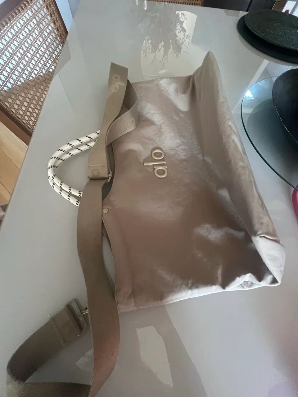 Bolsa Alo Yoga nova  - Foto 2