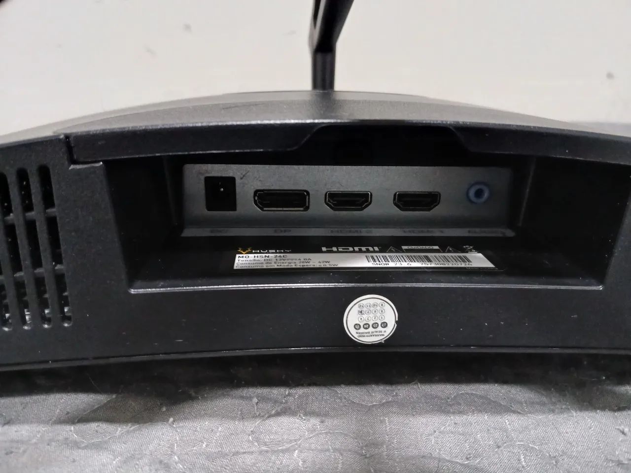Monitor Husky Gaming Tela Quebrada - Foto 4