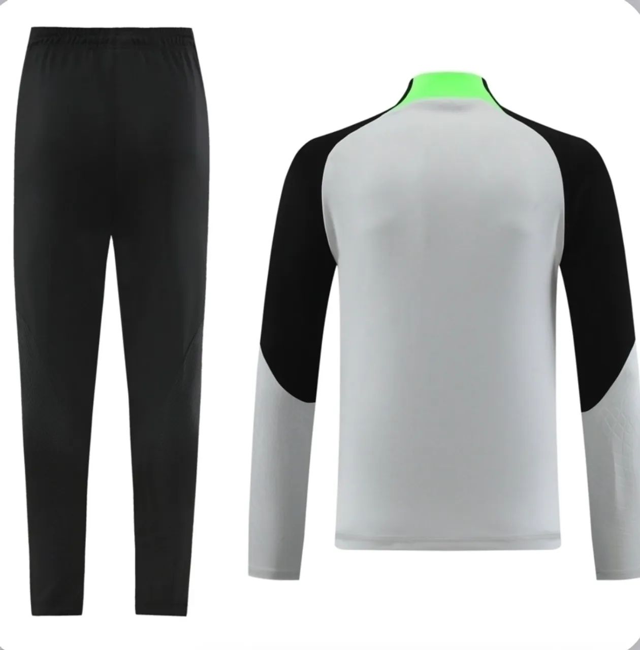 Conjunto do Liverpool - Foto 2