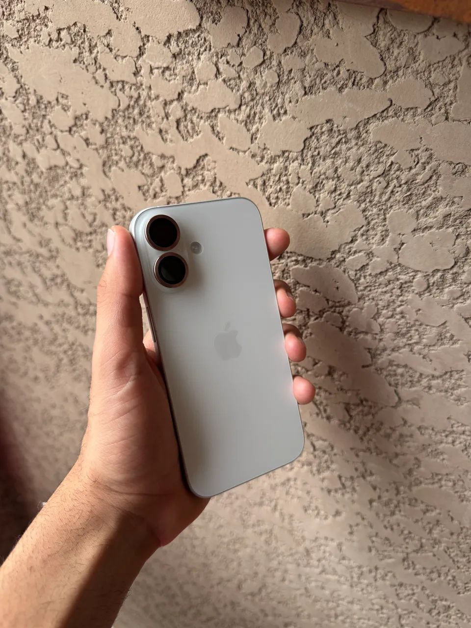 IPHONE 16  - Foto 2