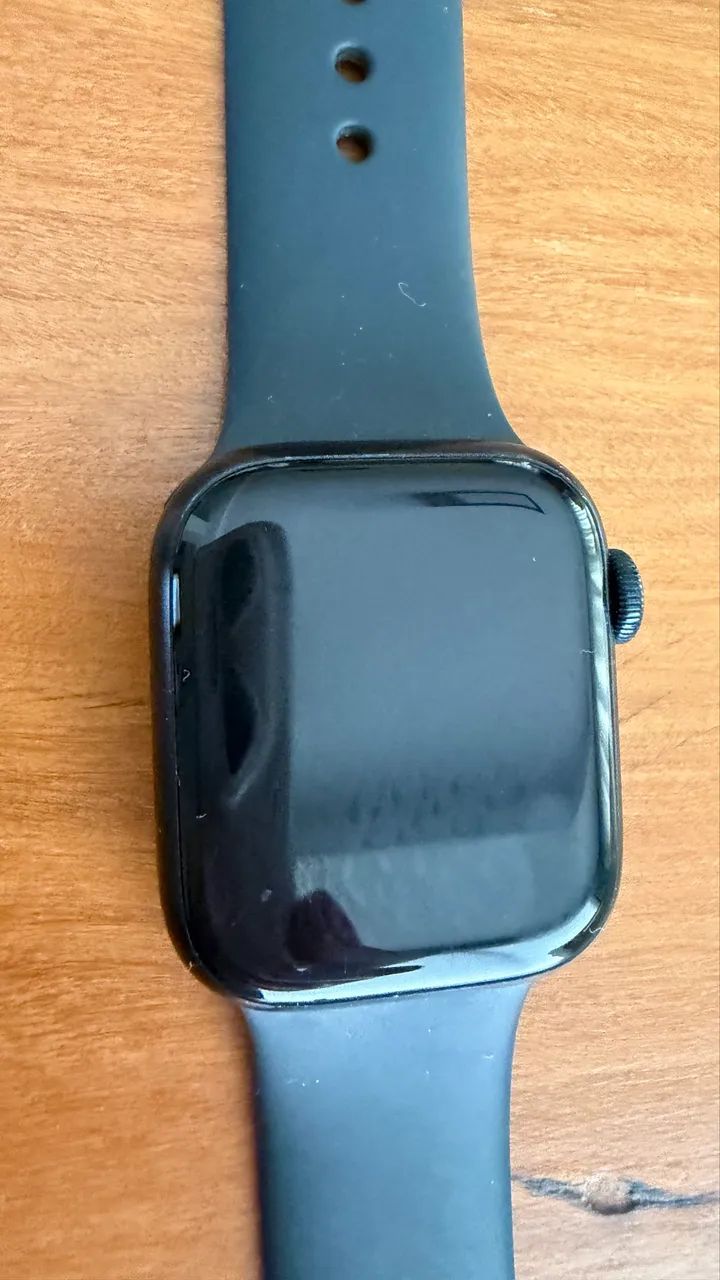 Apple Watch Series 8 41mm preto