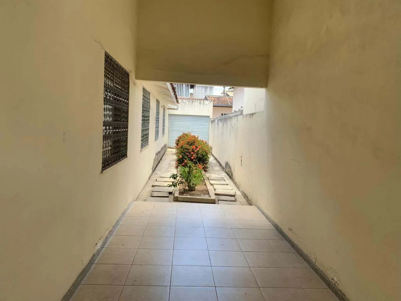 Casa bem localizada, à venda e para locação, Centro, Itabaiana, SE. - Foto 4