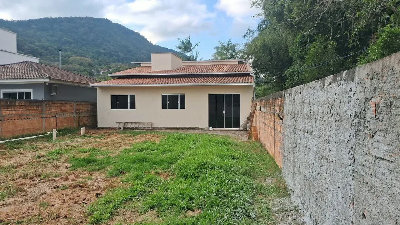 Vendo casa na Tomaz Domingos da Silveira  - Foto 2