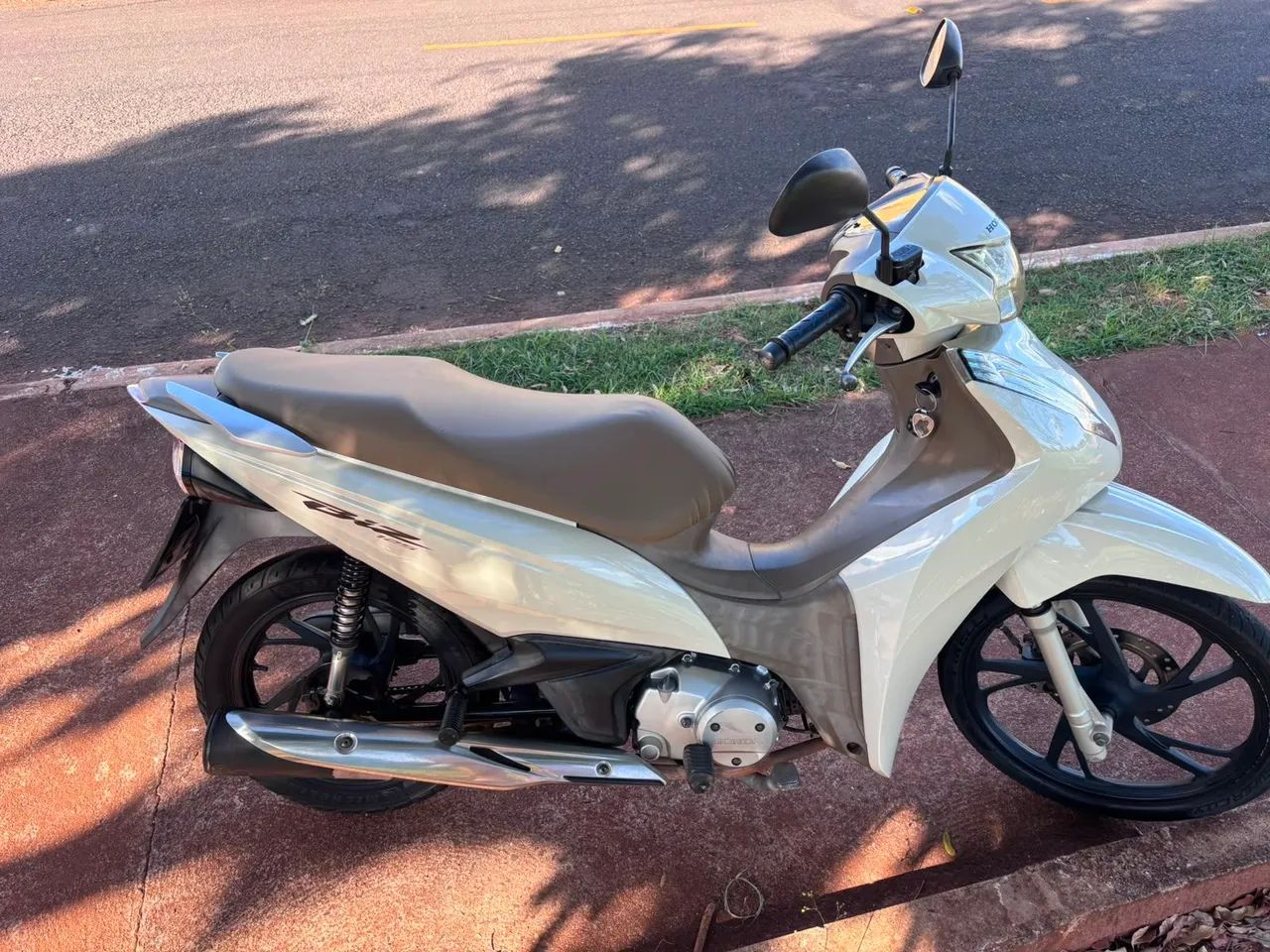 Moto muito conservada