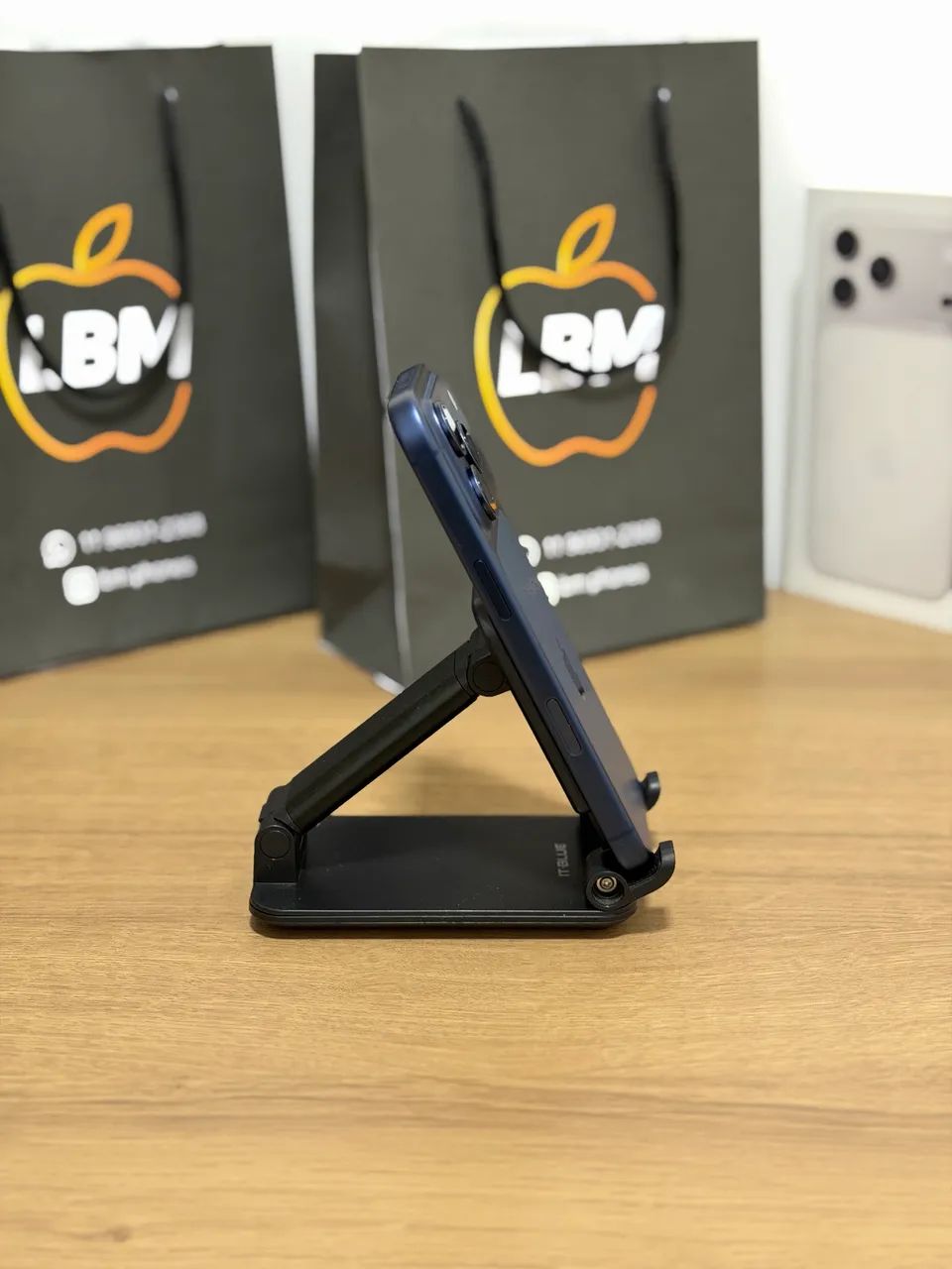 iPhone 17 Pro 256GB Azul / Venda ou Troca - Foto 3