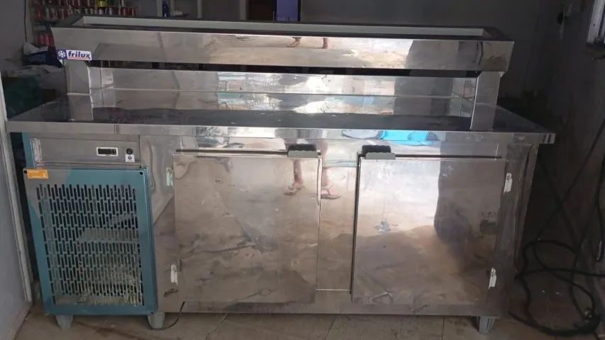BALCÃO REFRIGERADO FRILUX 1,90 COM CODIMENTADORA - Foto 4