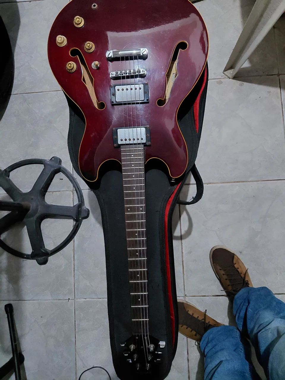 Guitarra semiacustica  - Foto 3