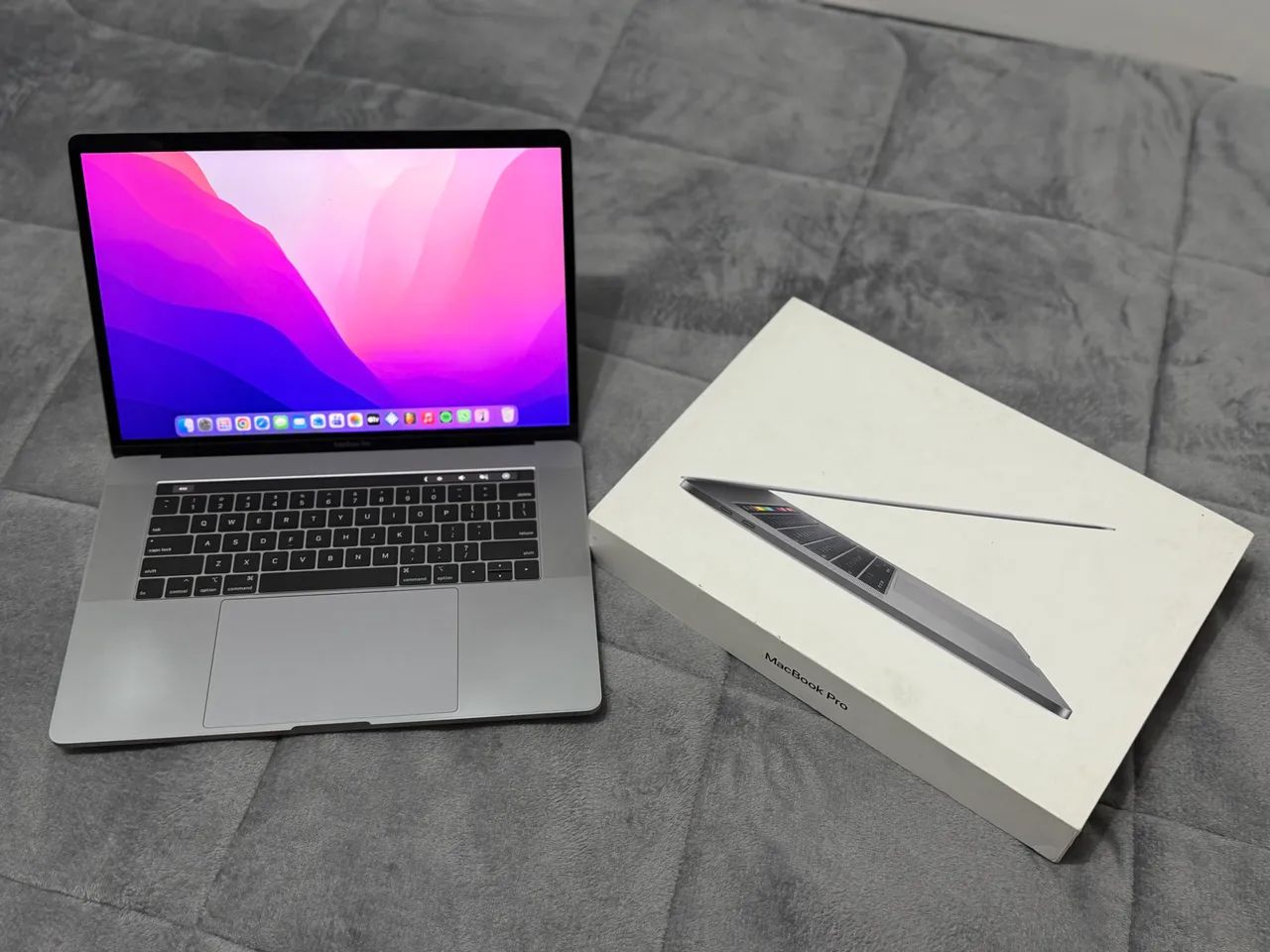 MacBook Pro 15 Pol. Retina 2018 (A1990) - Notebooks - Paraíso, São