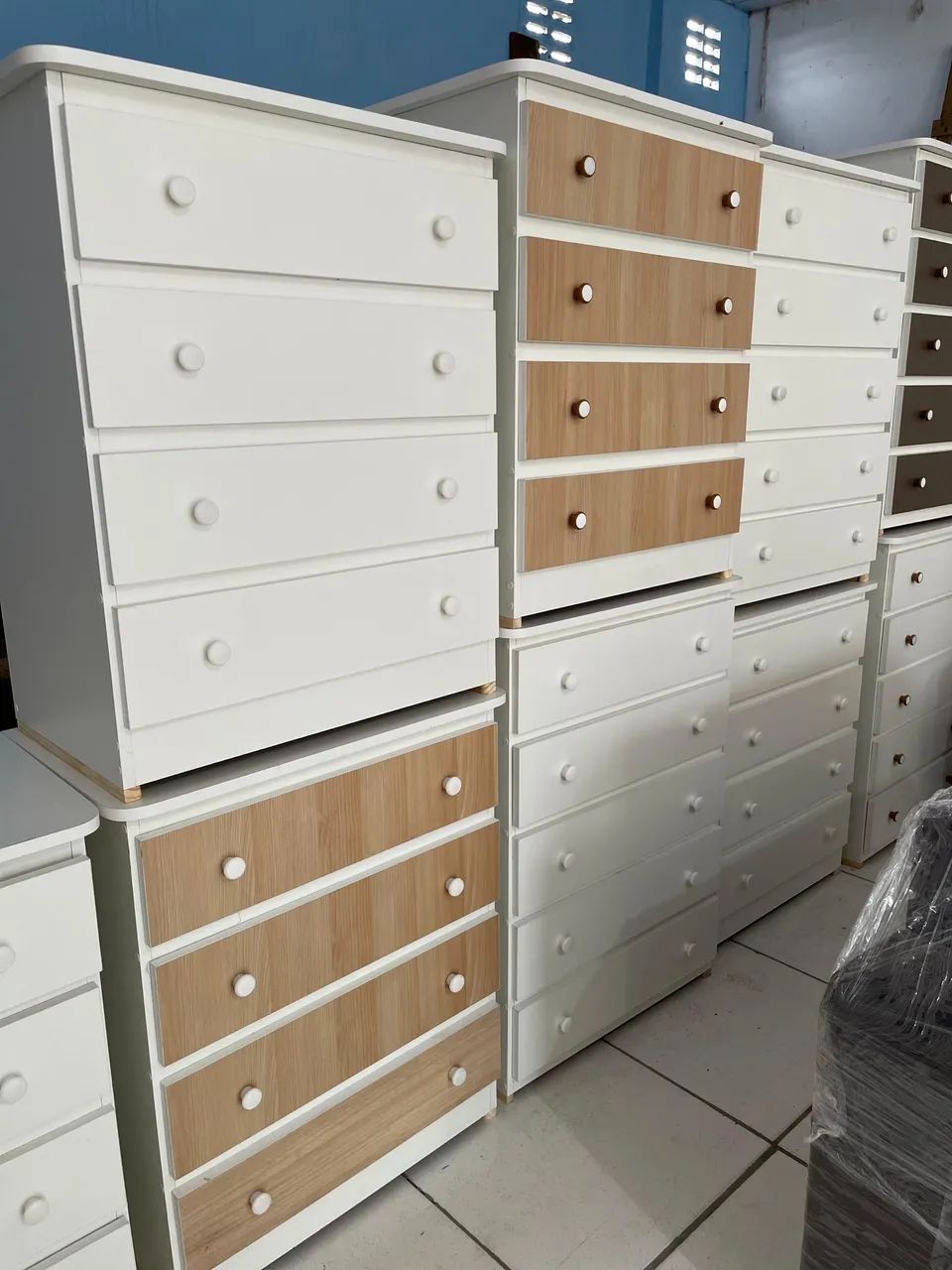 Cômodas MDF 4 Gavetas Variadas - Foto 2