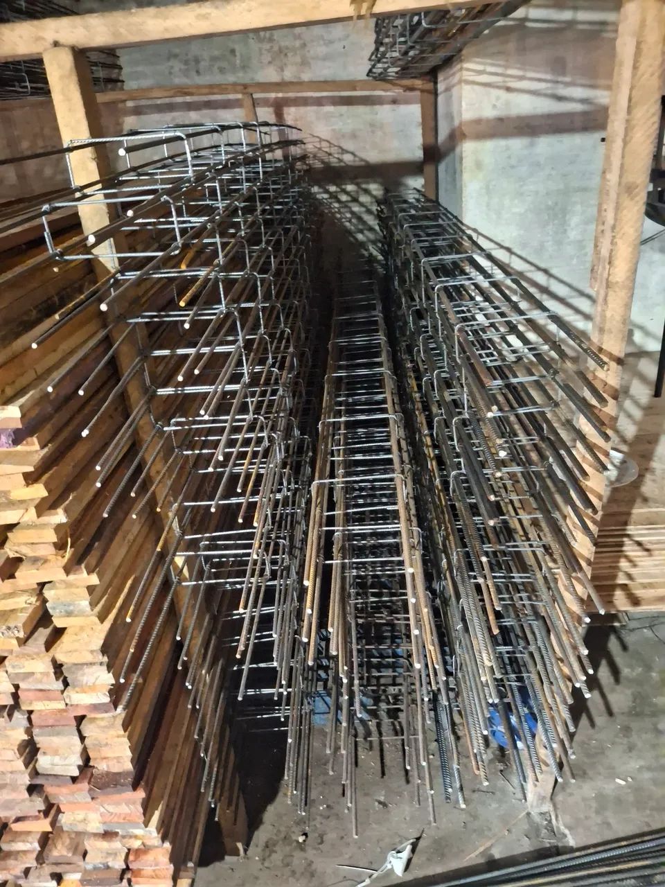 Coluna direto da fábrica  leia a descrição 