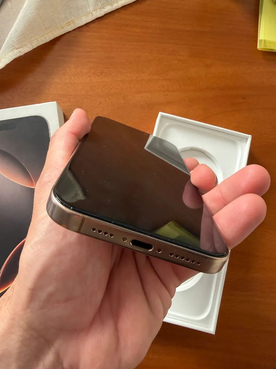iPhone 16 Pro Max - Foto 3