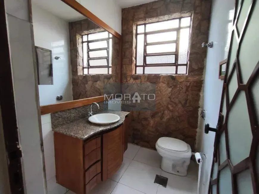 Casa com 5 quartos 2 suítes e 5 vagas de garagem no bairro Palmares. - Foto 4