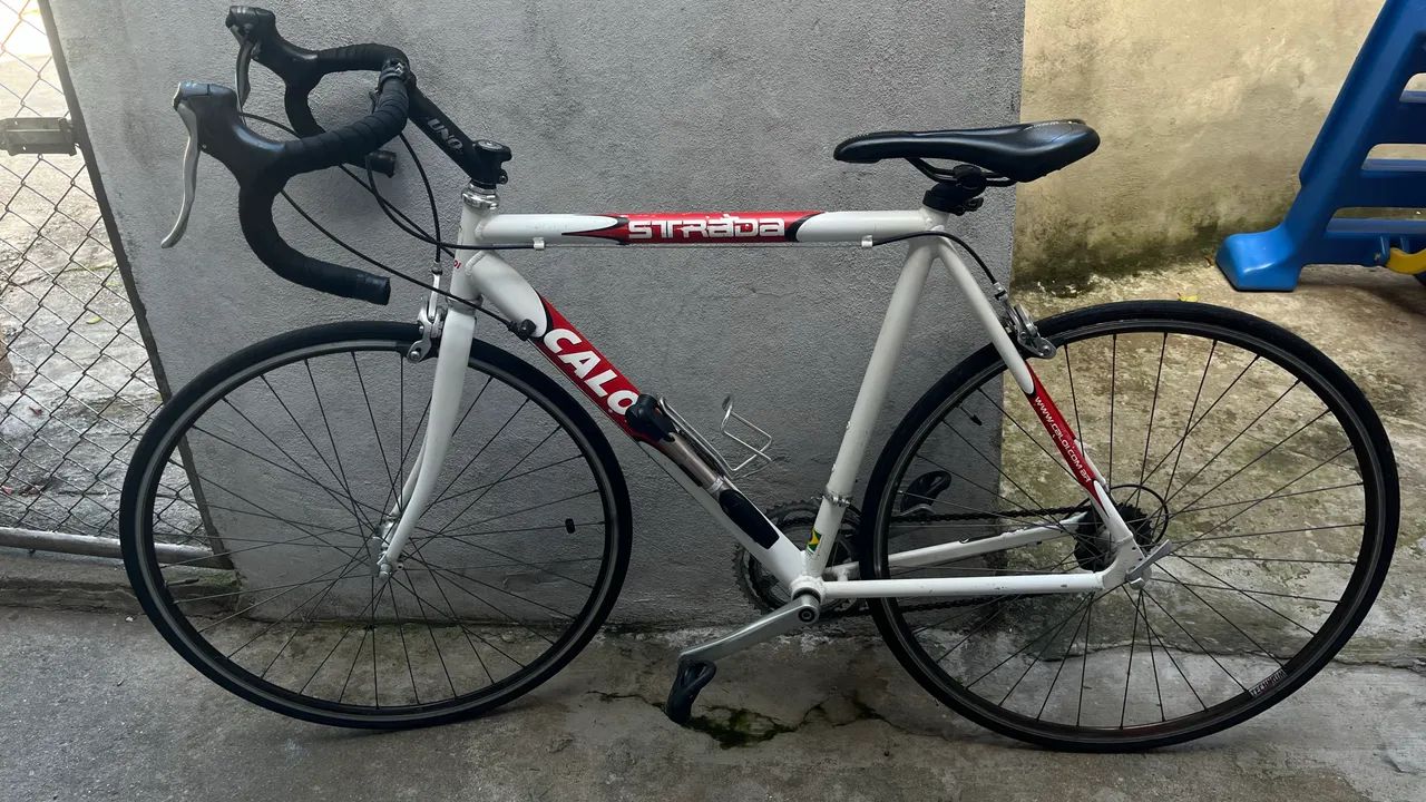 vendo caloi estrada em ótimo estado  ou troco 