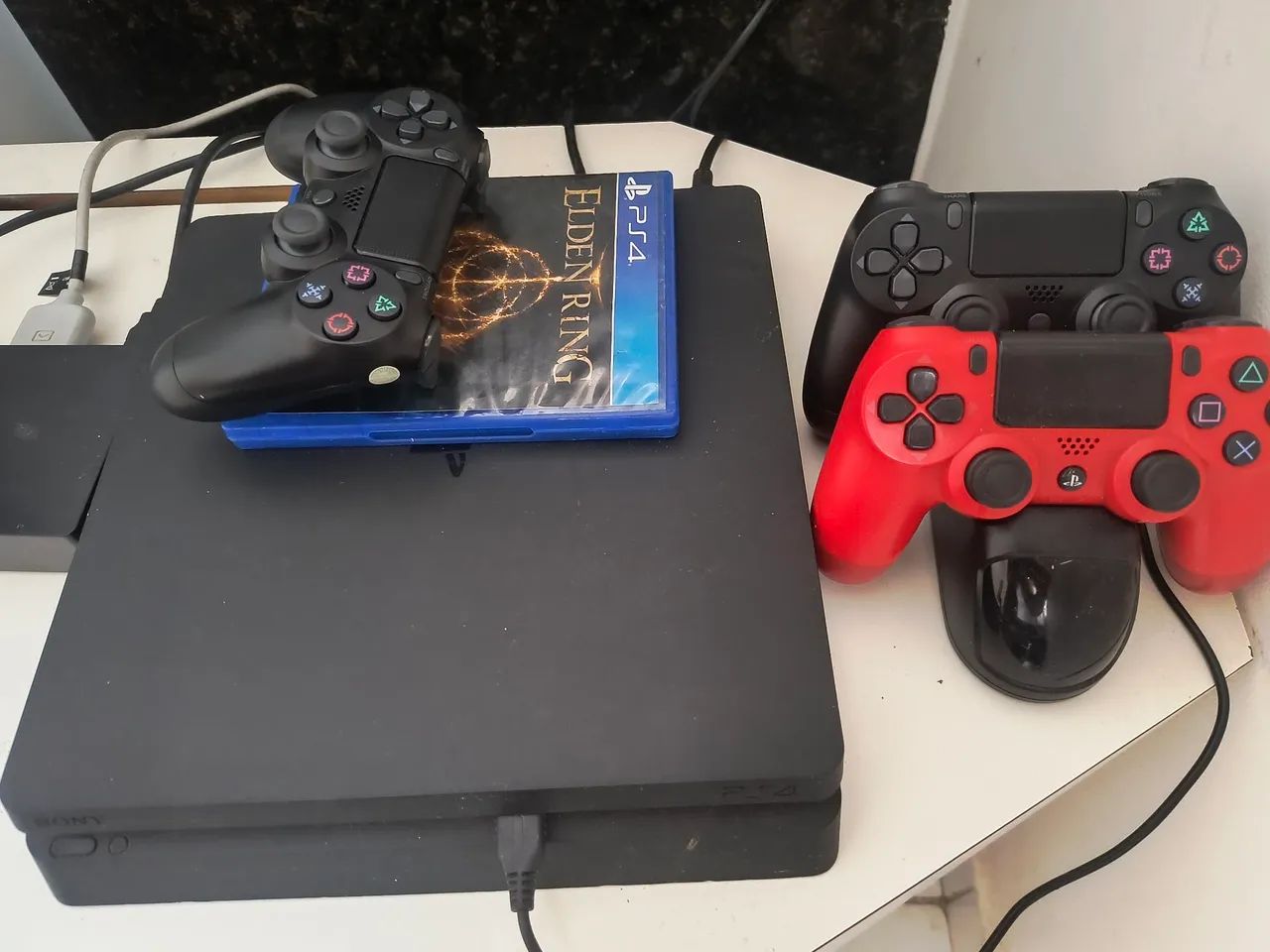 Ps4 + 3 controles + elden ring - Foto 3