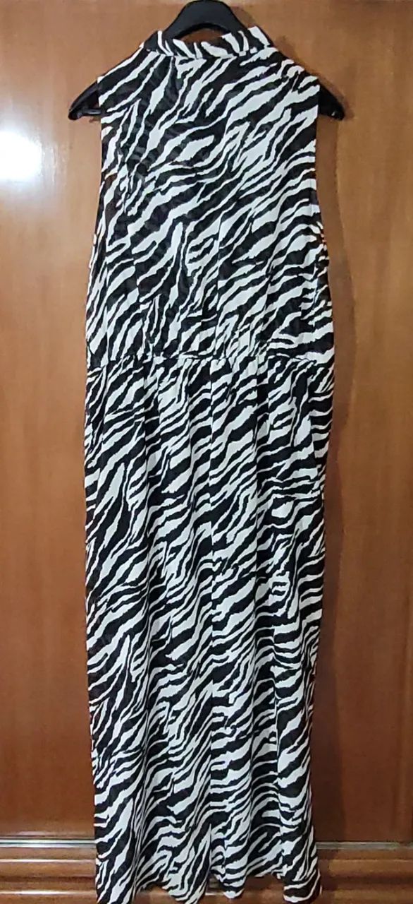 Vestido zebra longo plus size - usado - Foto 2