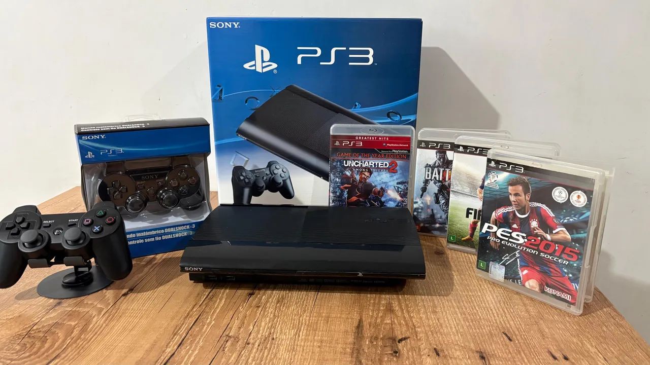 Playstation 3 Hd 500GB Com Vários Jogos - Consoles de Vídeo Game