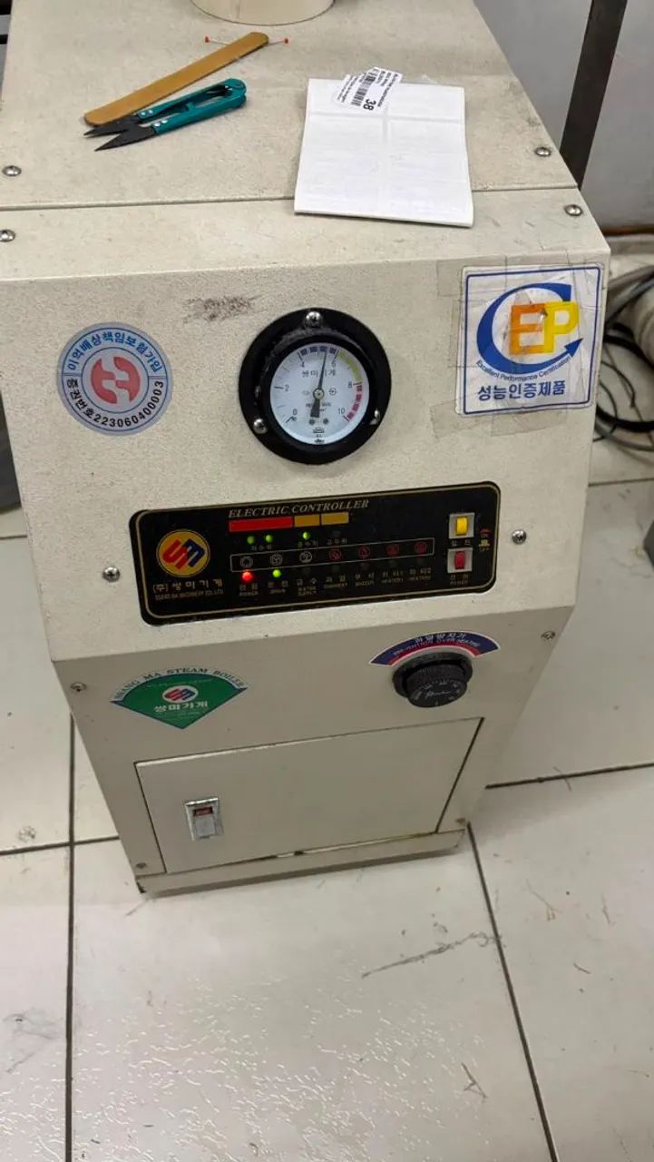 Mesa de Passar c/ Braço Aquec/ Sucção com  Caldeira Universal Medida