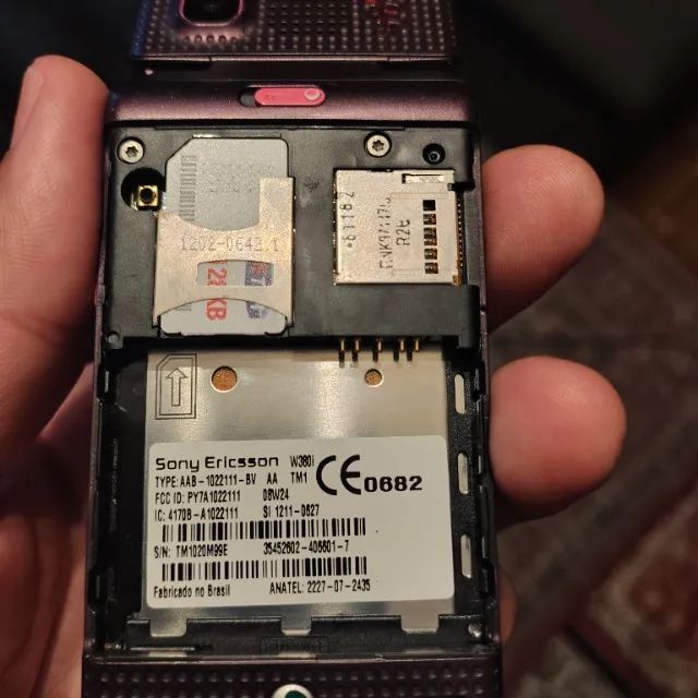 Celular Sony Ericsson Walkman roxo - Foto 4